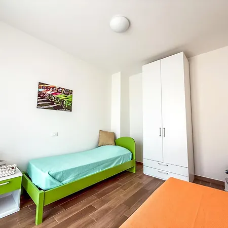 Indie Fronte Mare Rif A782