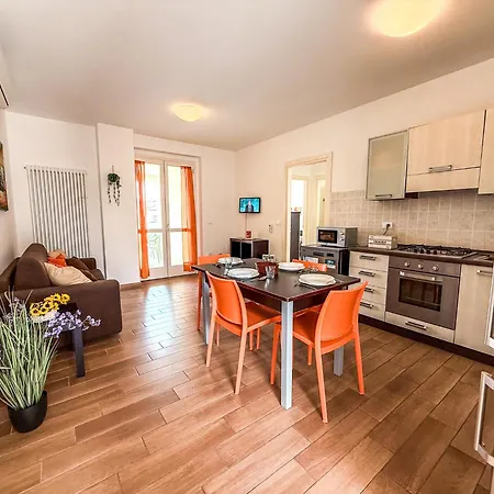 Indie Fronte Mare Rif A782 *